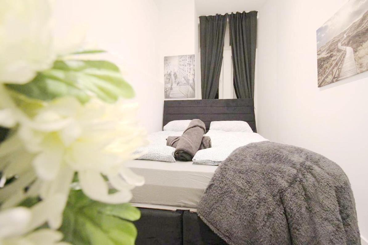 Comfortable Rooms In Akh Area Βιέννη Εξωτερικό φωτογραφία